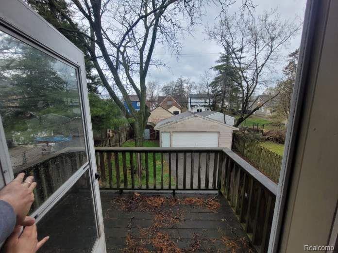 19 Mohawk Road Pontiac, MI 48341 - Photo 10 of 15