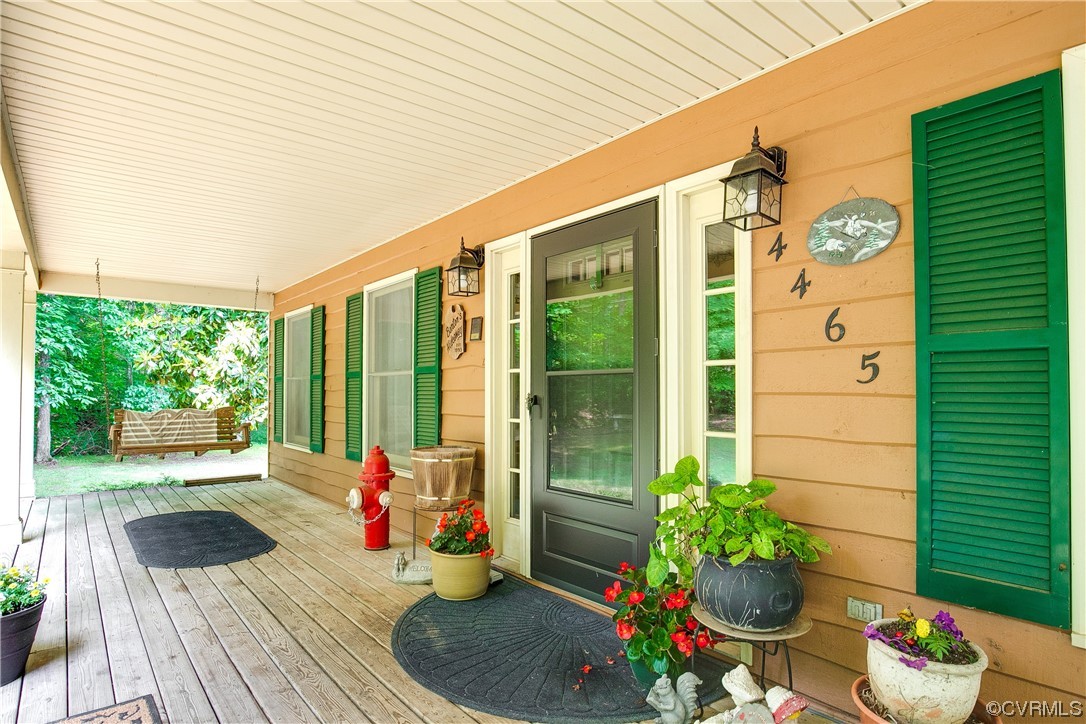 4465 Cosby Road Powhatan, VA 23139 - Photo 3 of 44 Gallery Image 3