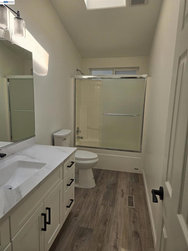 183 Neptune Avenue Hayward, CA 94544 - Photo 13 of 24