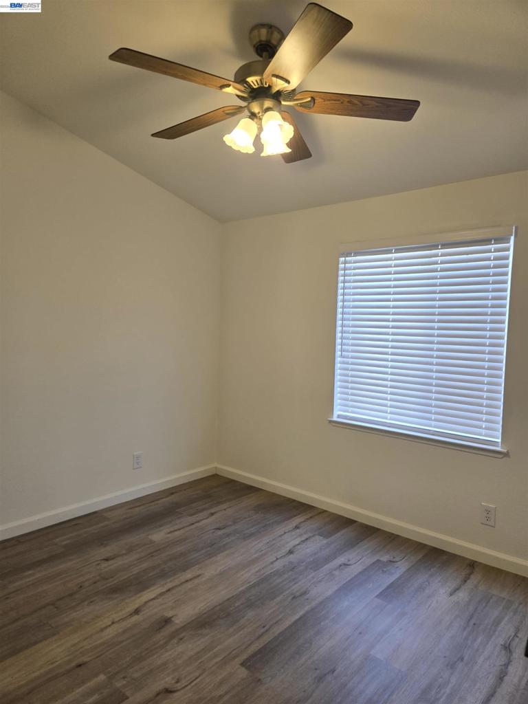 183 Neptune Avenue Hayward, CA 94544 - Photo 16 of 24