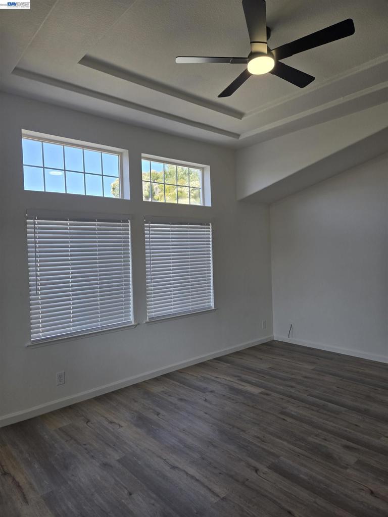 183 Neptune Avenue Hayward, CA 94544 - Photo 3 of 24