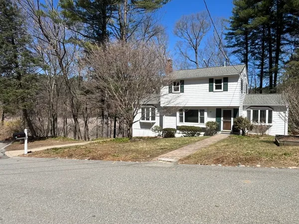 $950,000 | 35 Wallace Road, Wayland, MA 01778