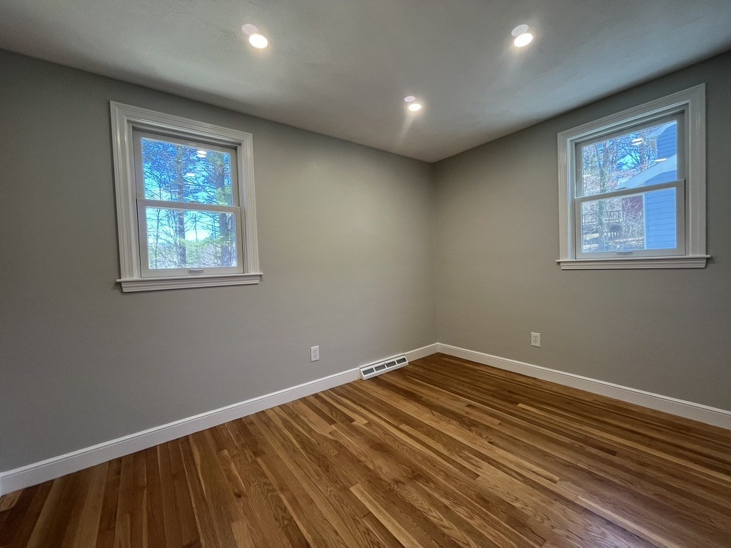 35 Wallace Road Wayland, MA 01778 - Photo 24 of 30 Gallery Image 24