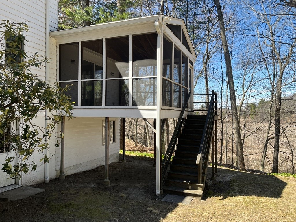 35 Wallace Road Wayland, MA 01778 - Photo 4 of 30 Gallery Image 4
