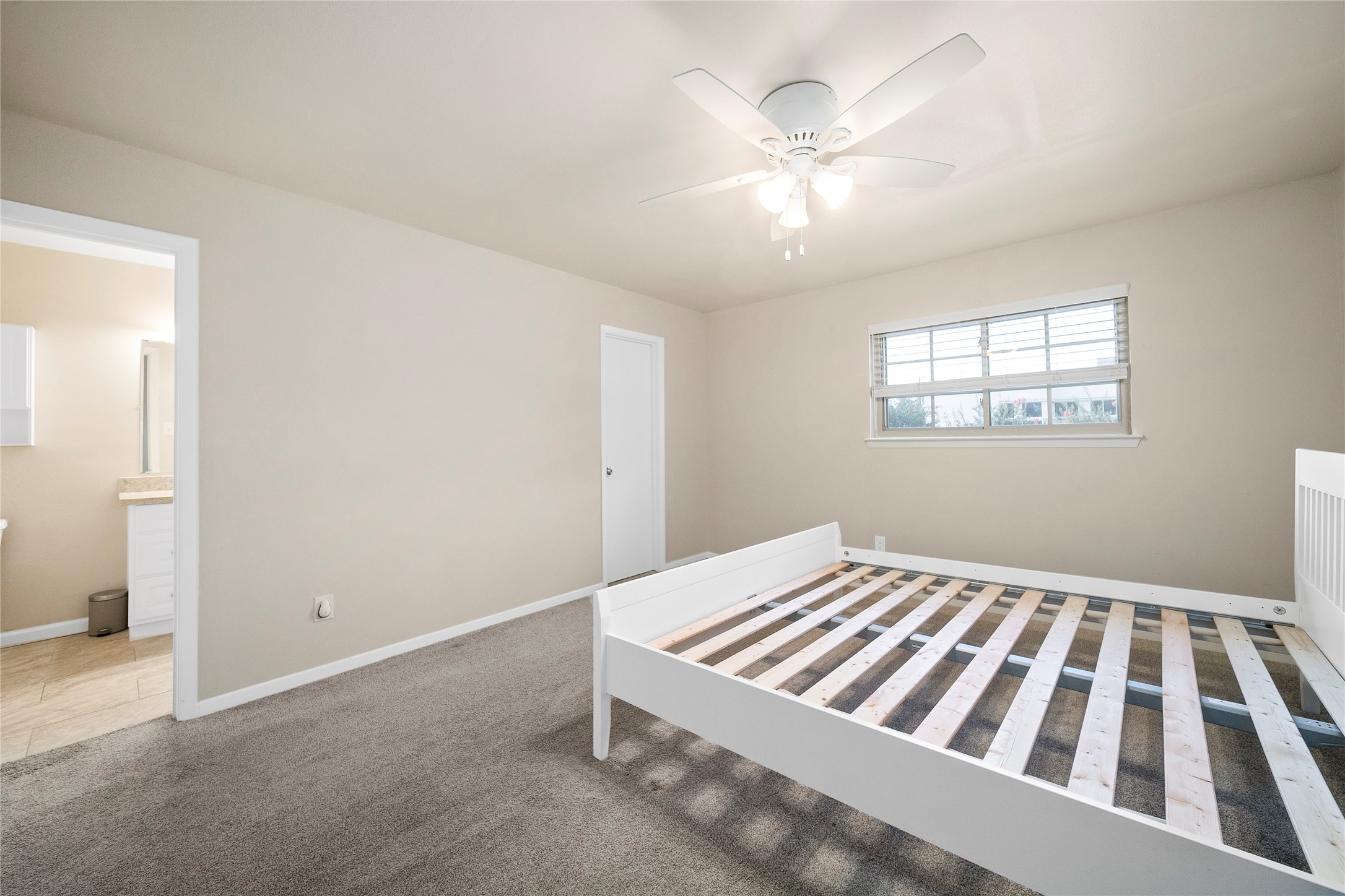 515 Tallowood Road, Unit 60 Houston, TX 77024 - Photo 20 of 29 Gallery Image 20