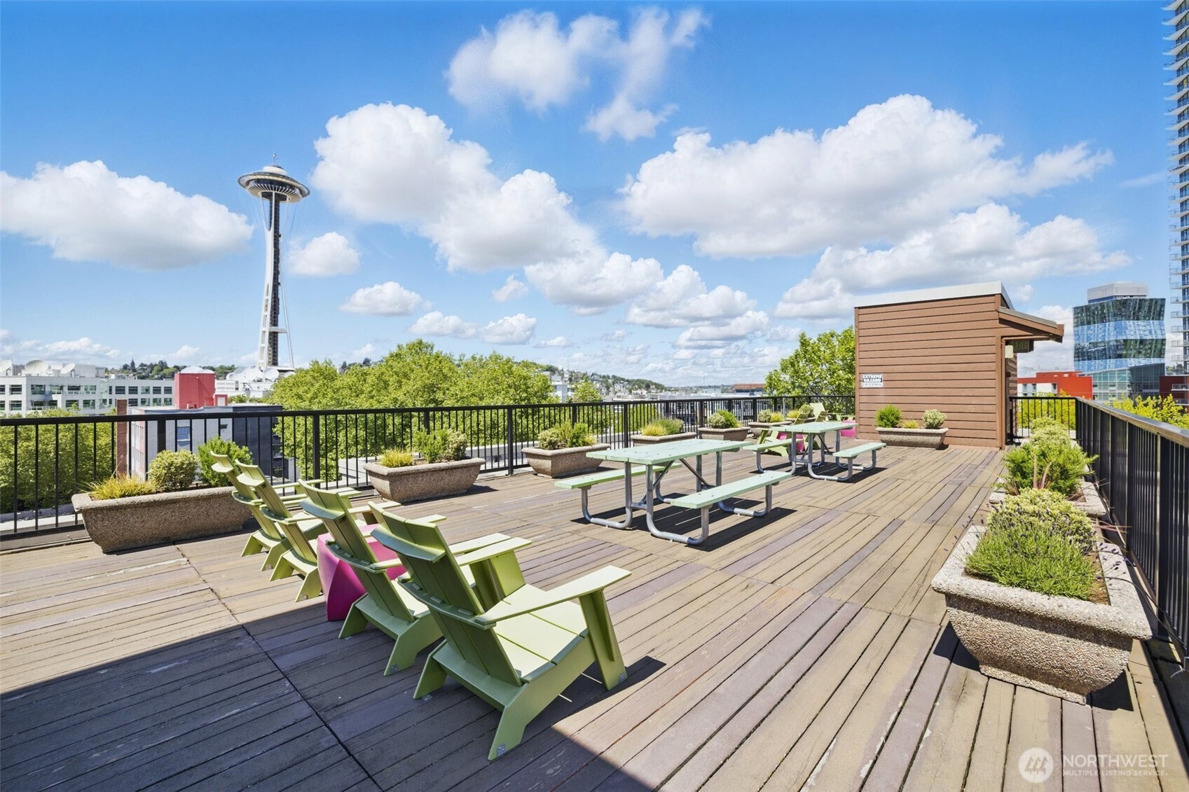 425 Vine Street, Unit 513 Seattle, WA 98121 - Photo 11 of 17