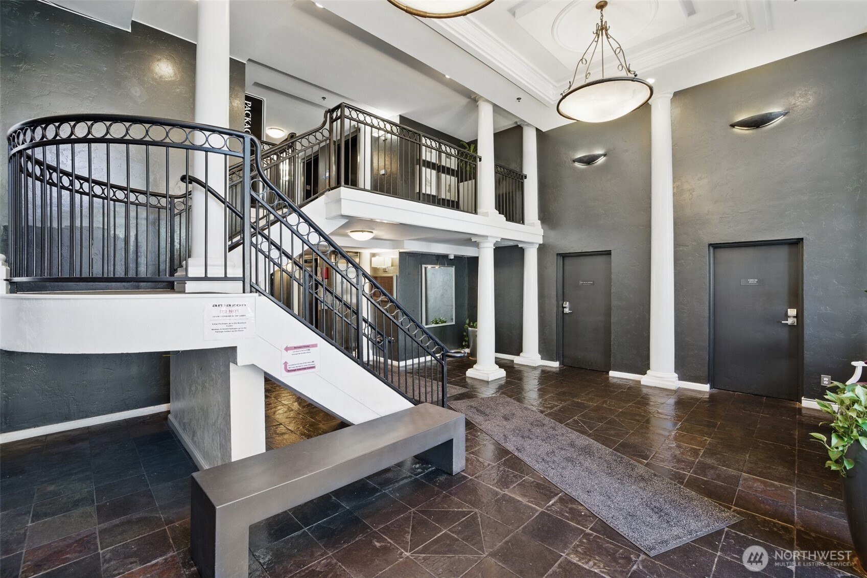 425 Vine Street, Unit 513 Seattle, WA 98121 - Photo 12 of 17