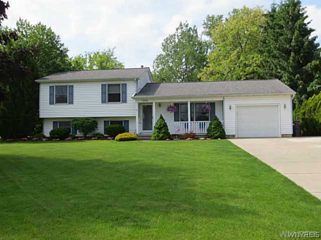 5658 Young Road Lockport Town, NY 14094 - Photo 1 of 1 Exterior Front