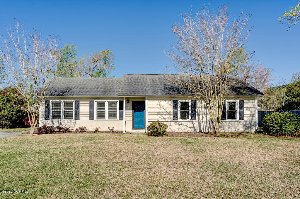 5104 Masonboro Loop Road Wilmington, NC 28409 - Photo 1 of 34 Front & Center