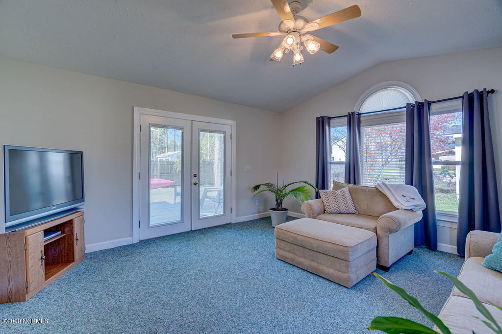 5104 Masonboro Loop Road Wilmington, NC 28409 - Photo 19 of 34 5104MasonboroEdit-20
