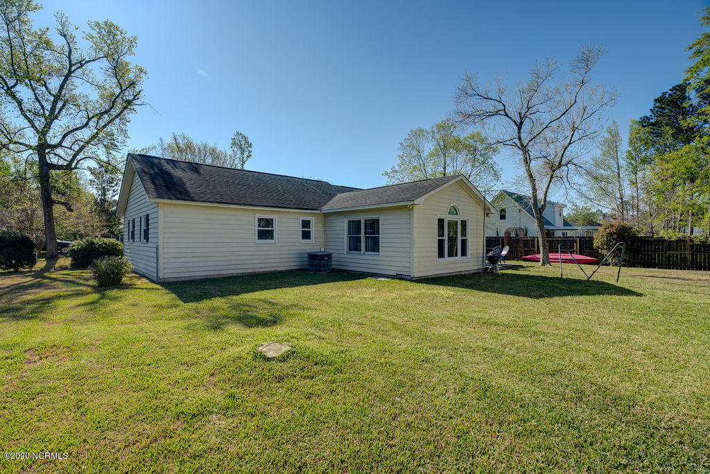 5104 Masonboro Loop Road Wilmington, NC 28409 - Photo 6 of 34 5104MasonboroEdit-6