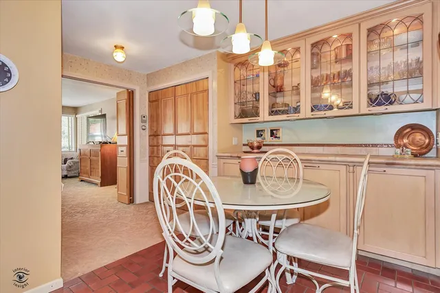 $549,000 | 9406 South Leavitt Street, Chicago, IL 60643