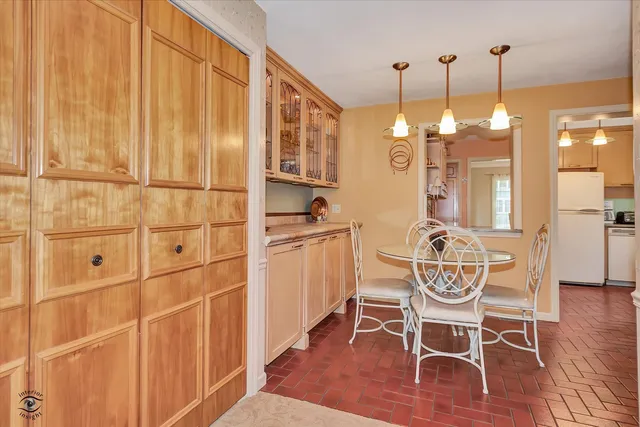 $549,000 | 9406 South Leavitt Street, Chicago, IL 60643