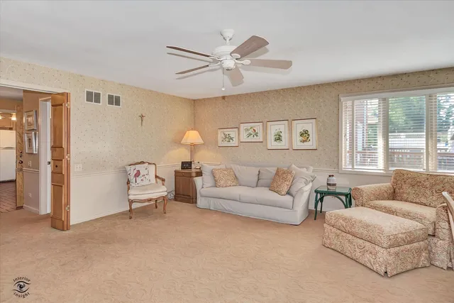 $549,000 | 9406 South Leavitt Street, Chicago, IL 60643