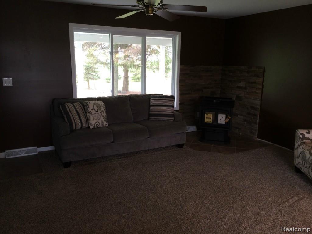 6580 Wellman Line Road Croswell, MI 48422 - Photo 10 of 28 IMG_3538.jpg