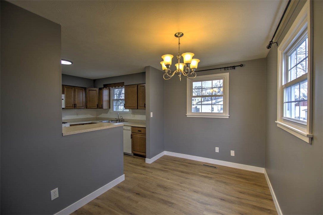 30 Ridge Ln Drive Decatur, IL 62521 - Photo 14 of 28 Gallery Image 14