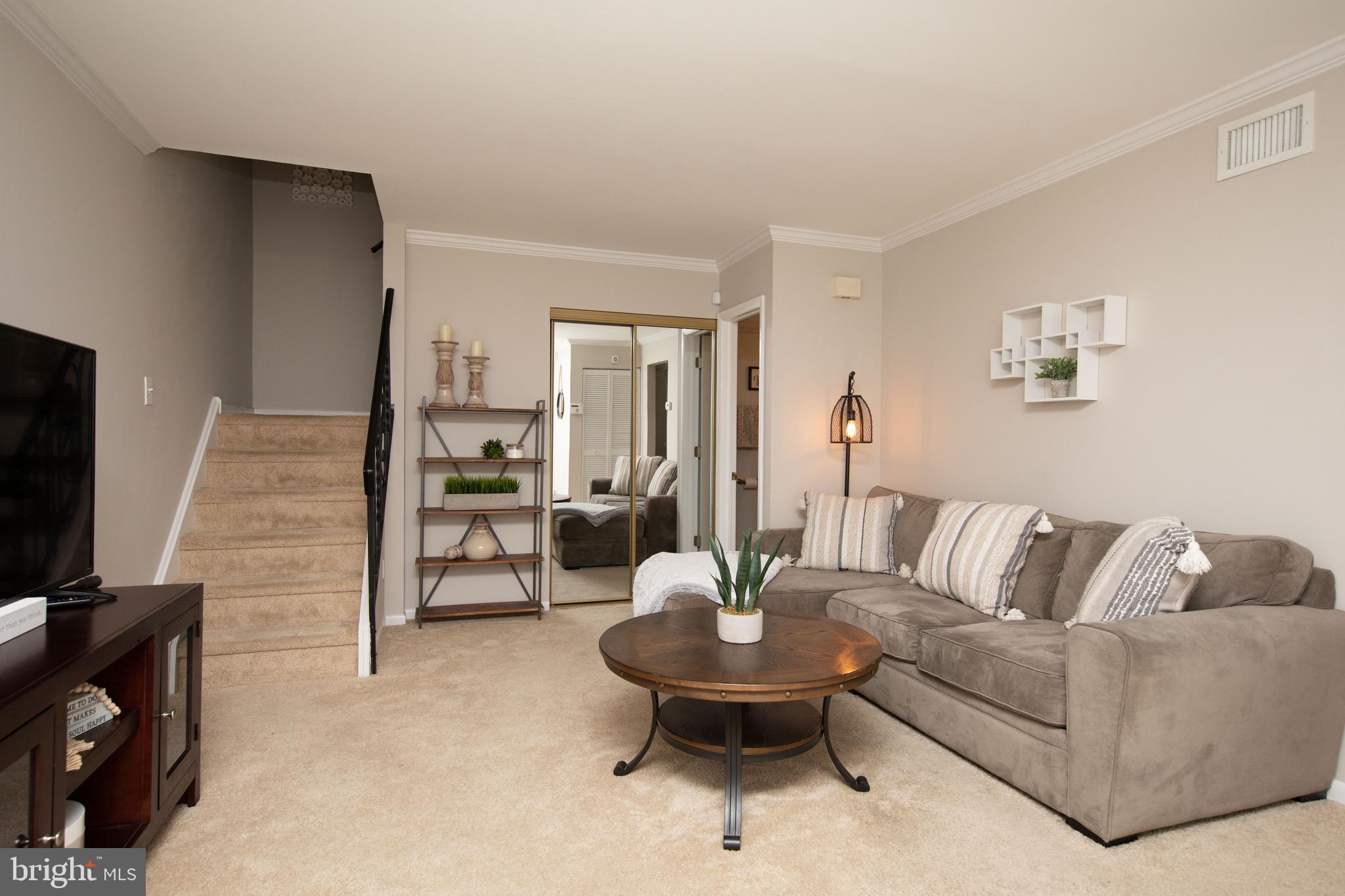 7015 Ridge Avenue, Unit 18 Philadelphia, PA 19128 - Photo 4 of 26 Gallery Image 4