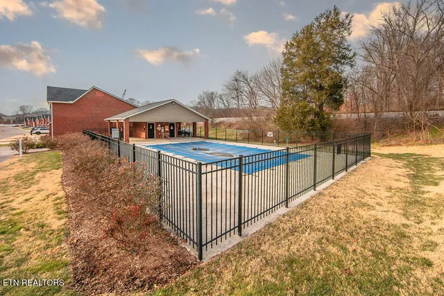 $1,700 | 2140 Fig Tree Way, Knoxville, TN 37931