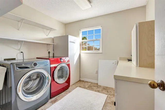 a picture of floor plan