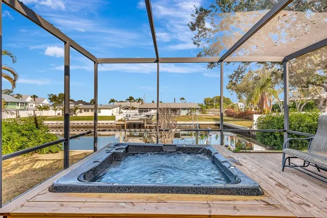 $799,900 | 4406 17th Street West, Palmetto, FL 34221