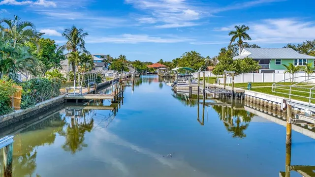 $799,900 | 4406 17th Street West, Palmetto, FL 34221