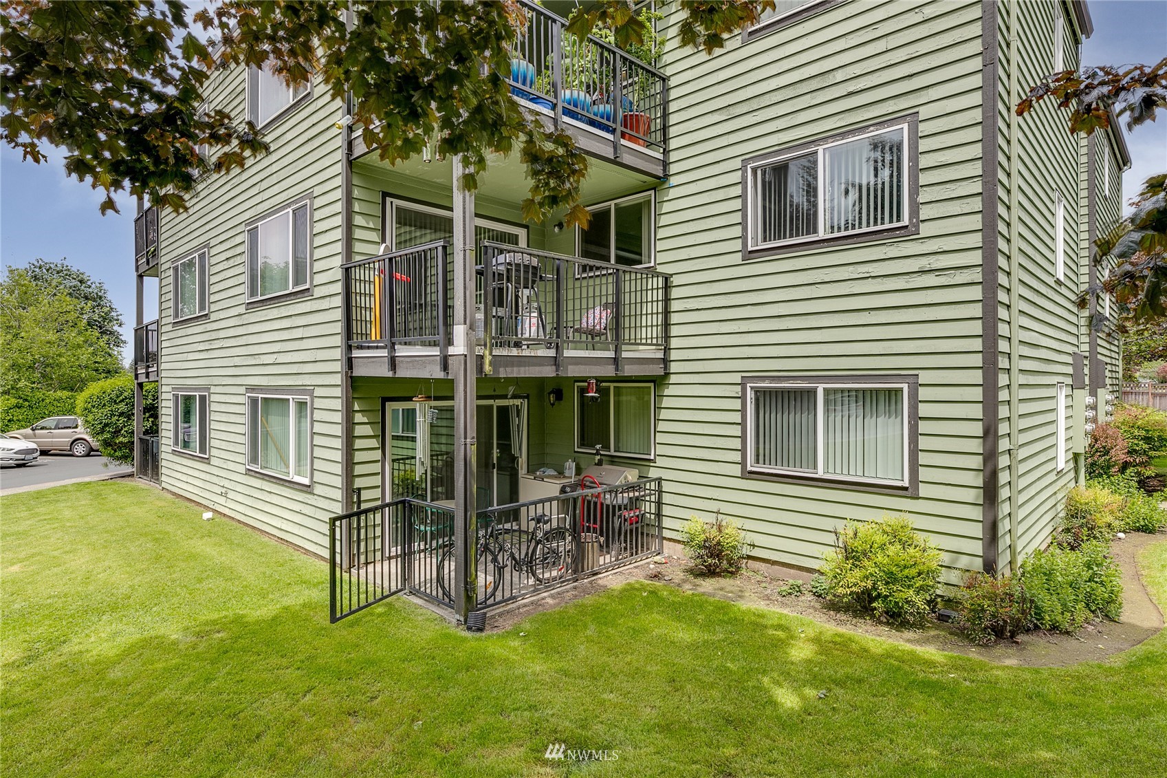 13009 East Gibson Road, Unit Q229 Everett, WA 98204 - Photo 1 of 25 Gallery Image 1