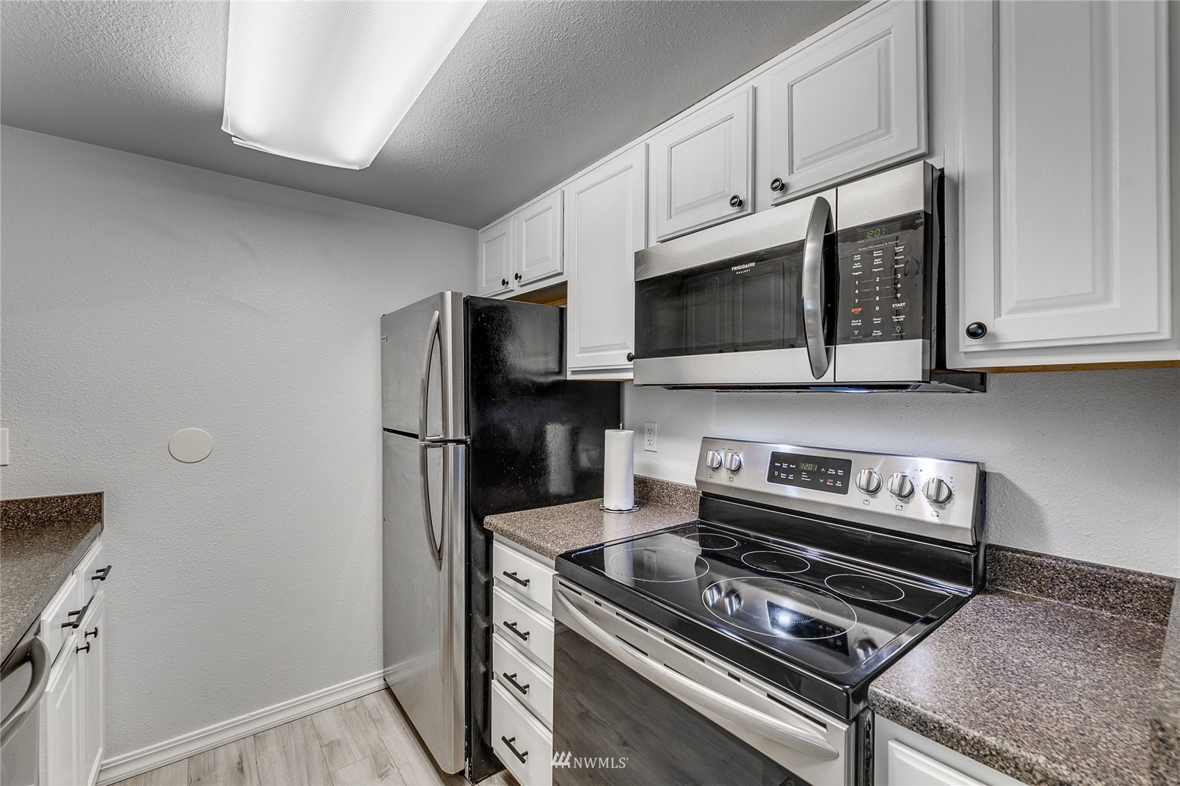 13009 East Gibson Road, Unit Q229 Everett, WA 98204 - Photo 6 of 25 Gallery Image 6