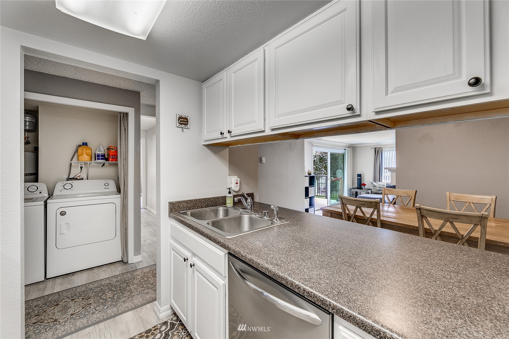 13009 East Gibson Road, Unit Q229 Everett, WA 98204 - Photo 7 of 25 Gallery Image 7