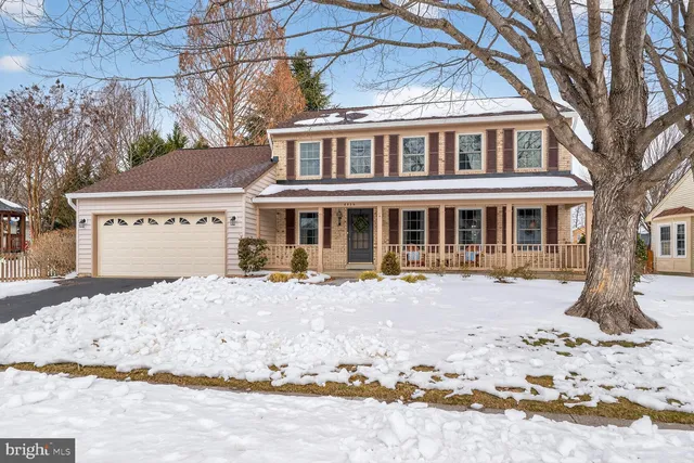 $909,100 | 8836 Shadowlake Way, Springfield, VA 22153