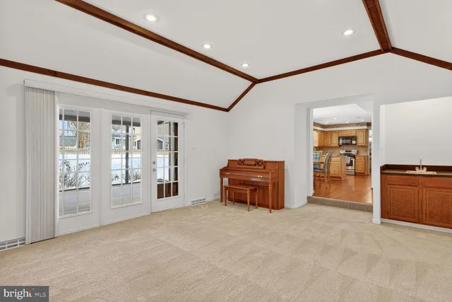 $909,100 | 8836 Shadowlake Way, Springfield, VA 22153