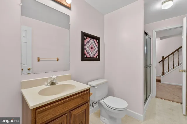 $909,100 | 8836 Shadowlake Way, Springfield, VA 22153