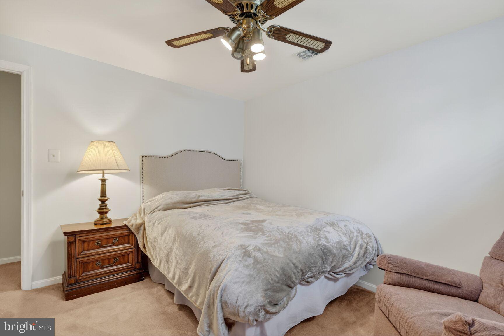 8836 Shadowlake Way Springfield, VA 22153 - Photo 49 of 77 Spacious room from different angle