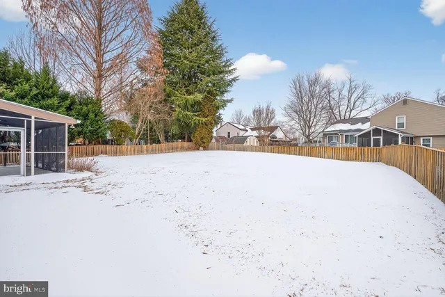 $909,100 | 8836 Shadowlake Way, Springfield, VA 22153