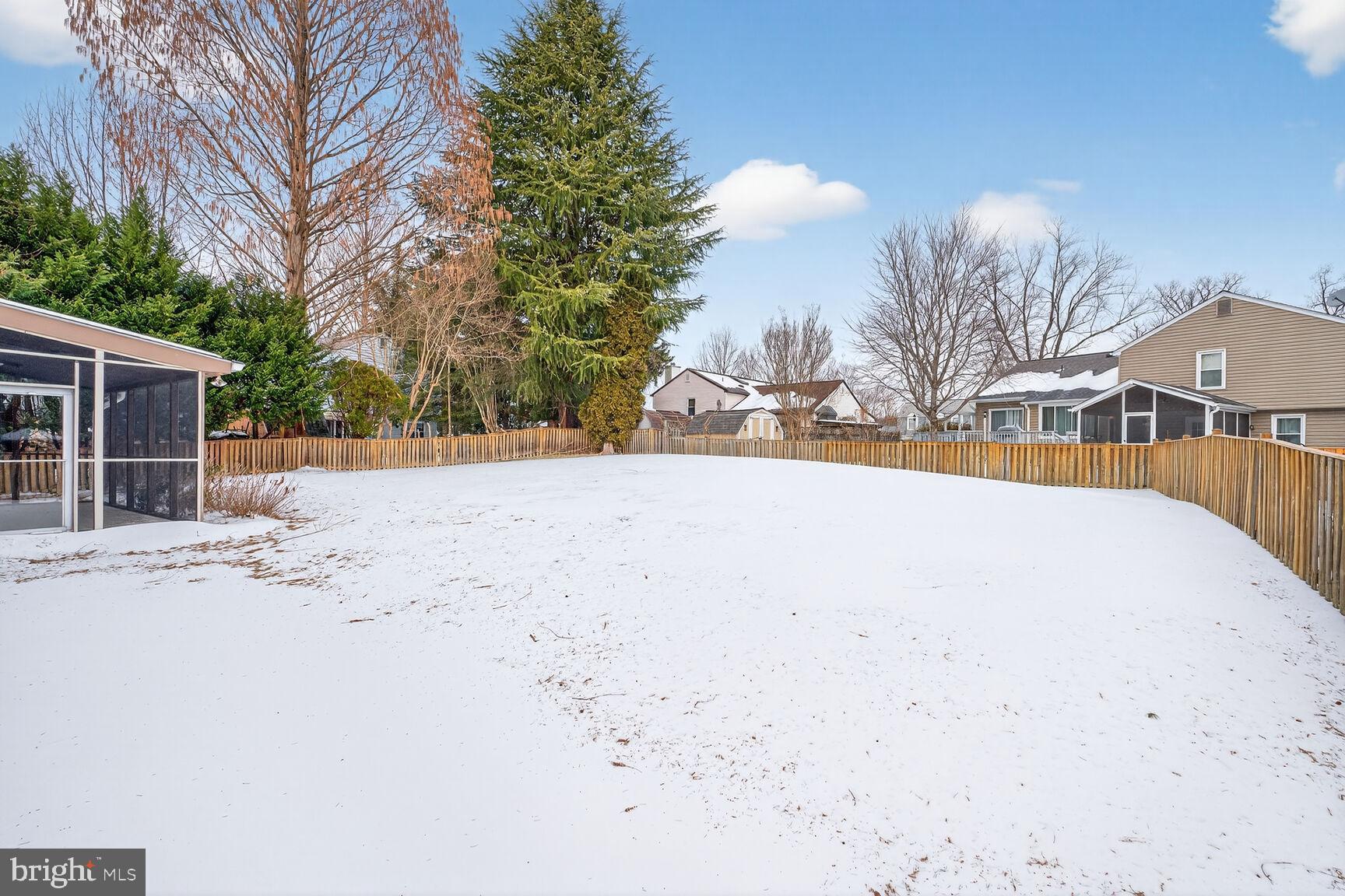 8836 Shadowlake Way Springfield, VA 22153 - Photo 58 of 77 Large fenced in backyard