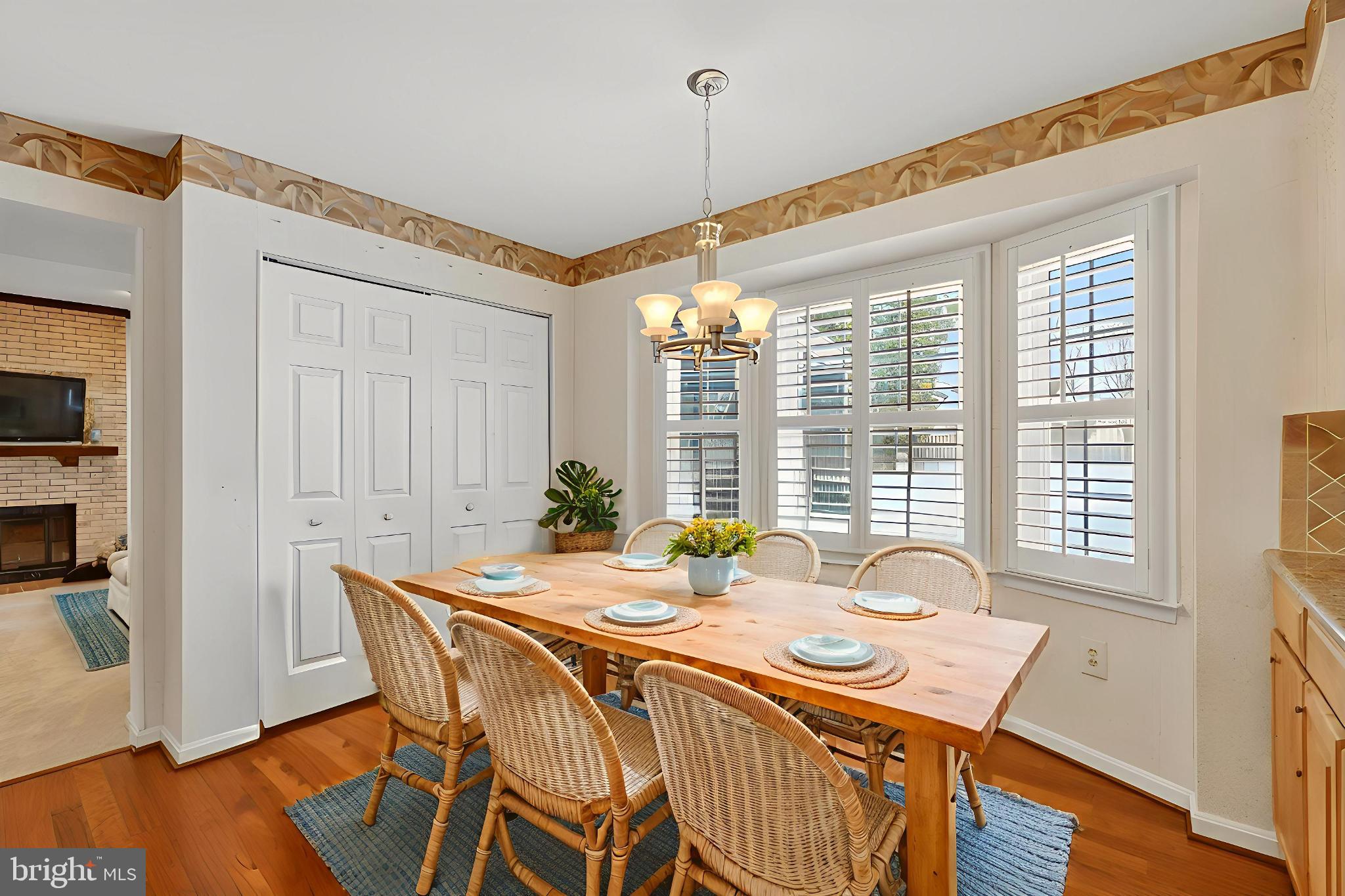 8836 Shadowlake Way Springfield, VA 22153 - Photo 76 of 77 Bright and inviting dining space awaits gatheri...