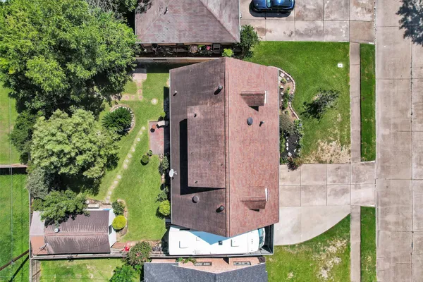 $1,900 | 1102 Mosher Lane, Houston, TX 77088