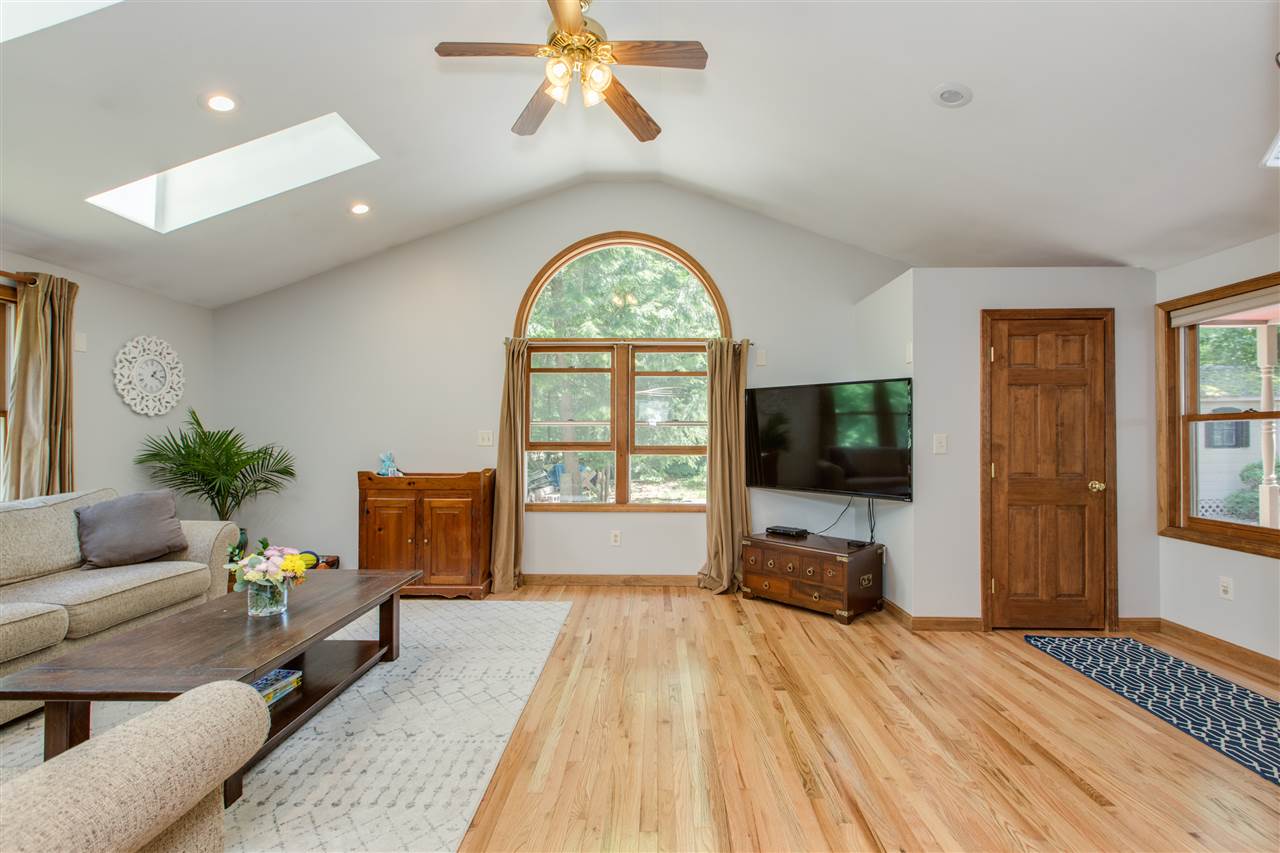 298 Patten Hill Road Candia, NH 03034 - Photo 5 of 35