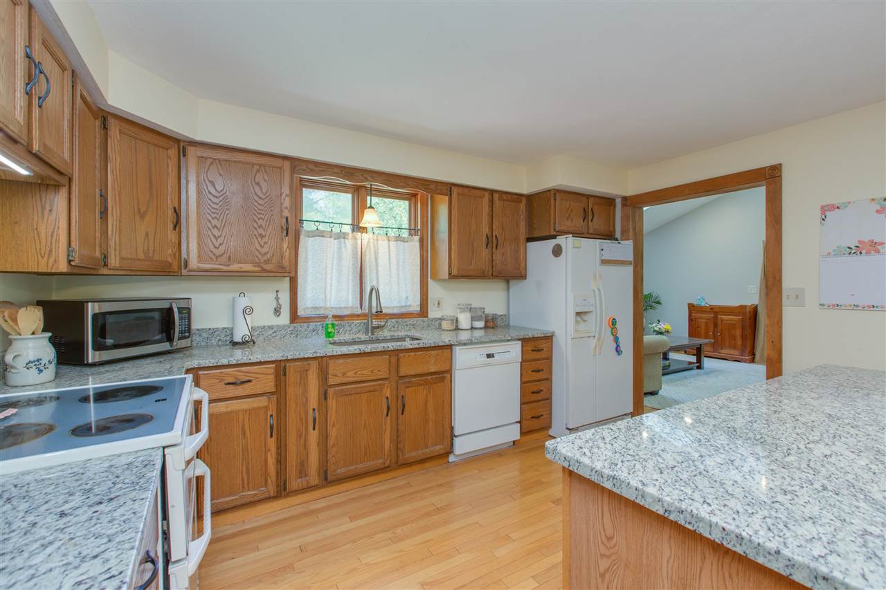 298 Patten Hill Road Candia, NH 03034 - Photo 10 of 35