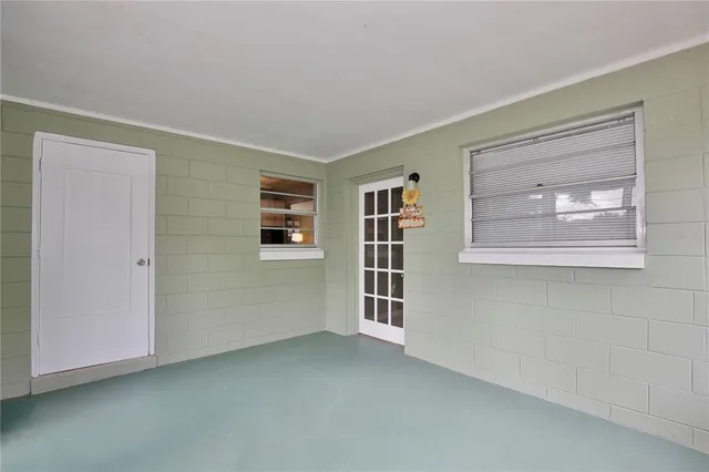 $348,000 | 31 South Edgemon Avenue, Winter Springs, FL 32708