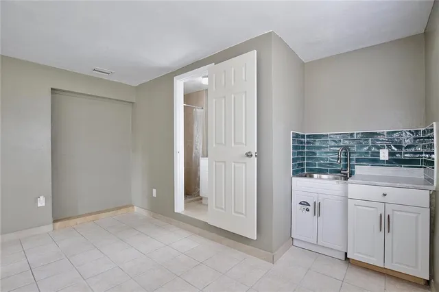 $348,000 | 31 South Edgemon Avenue, Winter Springs, FL 32708