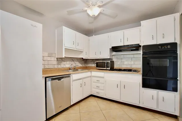 $348,000 | 31 South Edgemon Avenue, Winter Springs, FL 32708