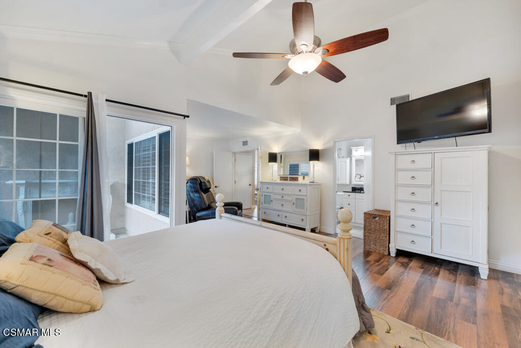 2932 Morningside Drive Thousand Oaks, CA 91362 - Photo 25 of 39 a bed room with furniture and a flat screen tv