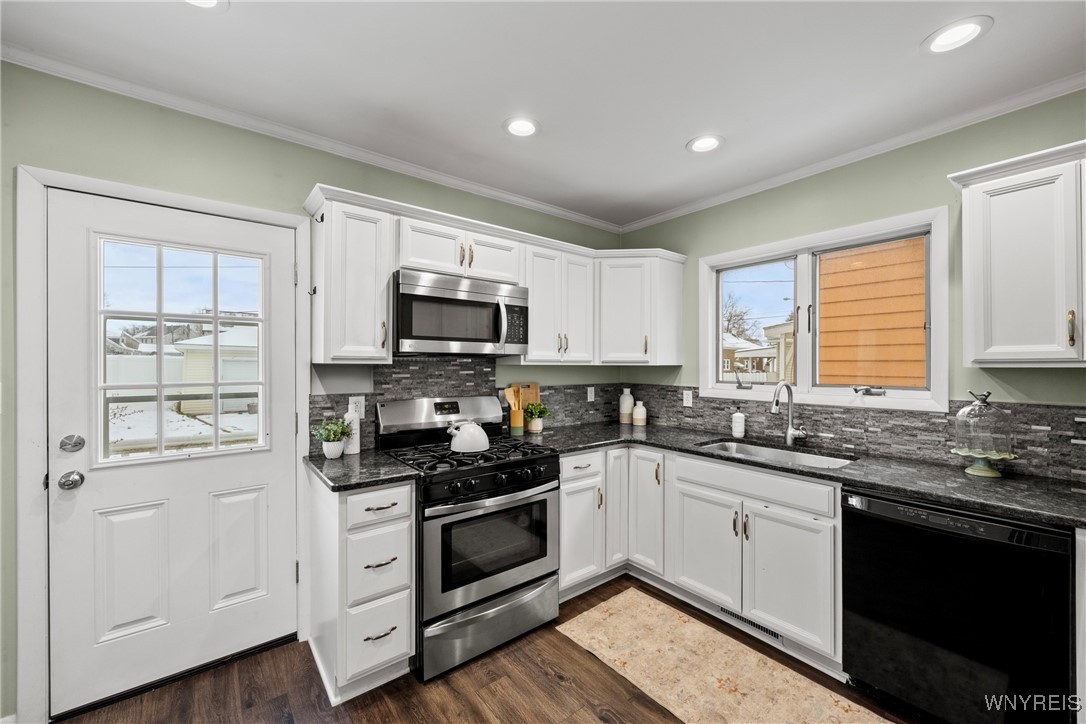 850 Abbott Road Buffalo, NY 14220 - Photo 17 of 50