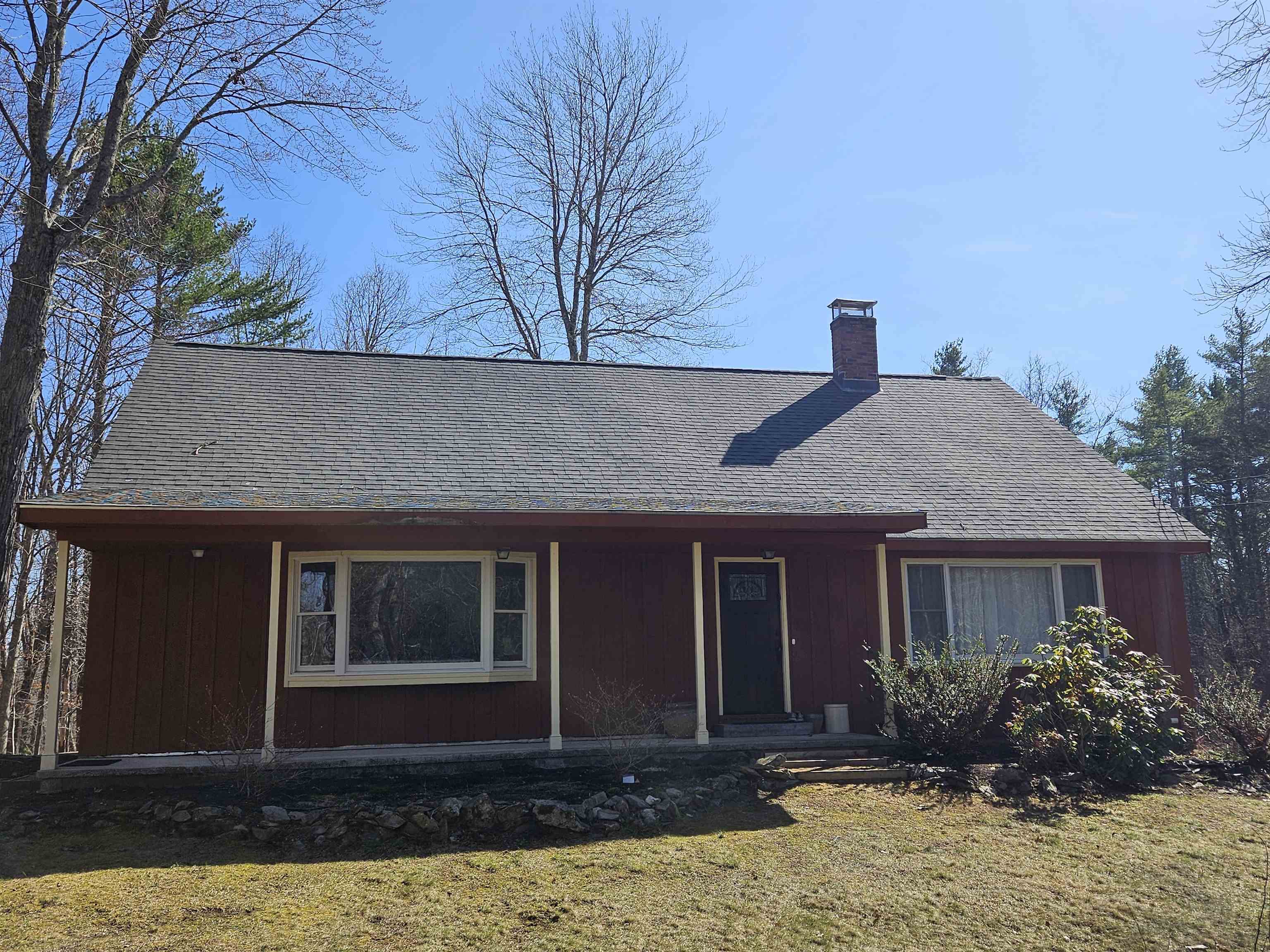 13 Mitchell Road Lee, NH 03861 - Photo 1 of 41