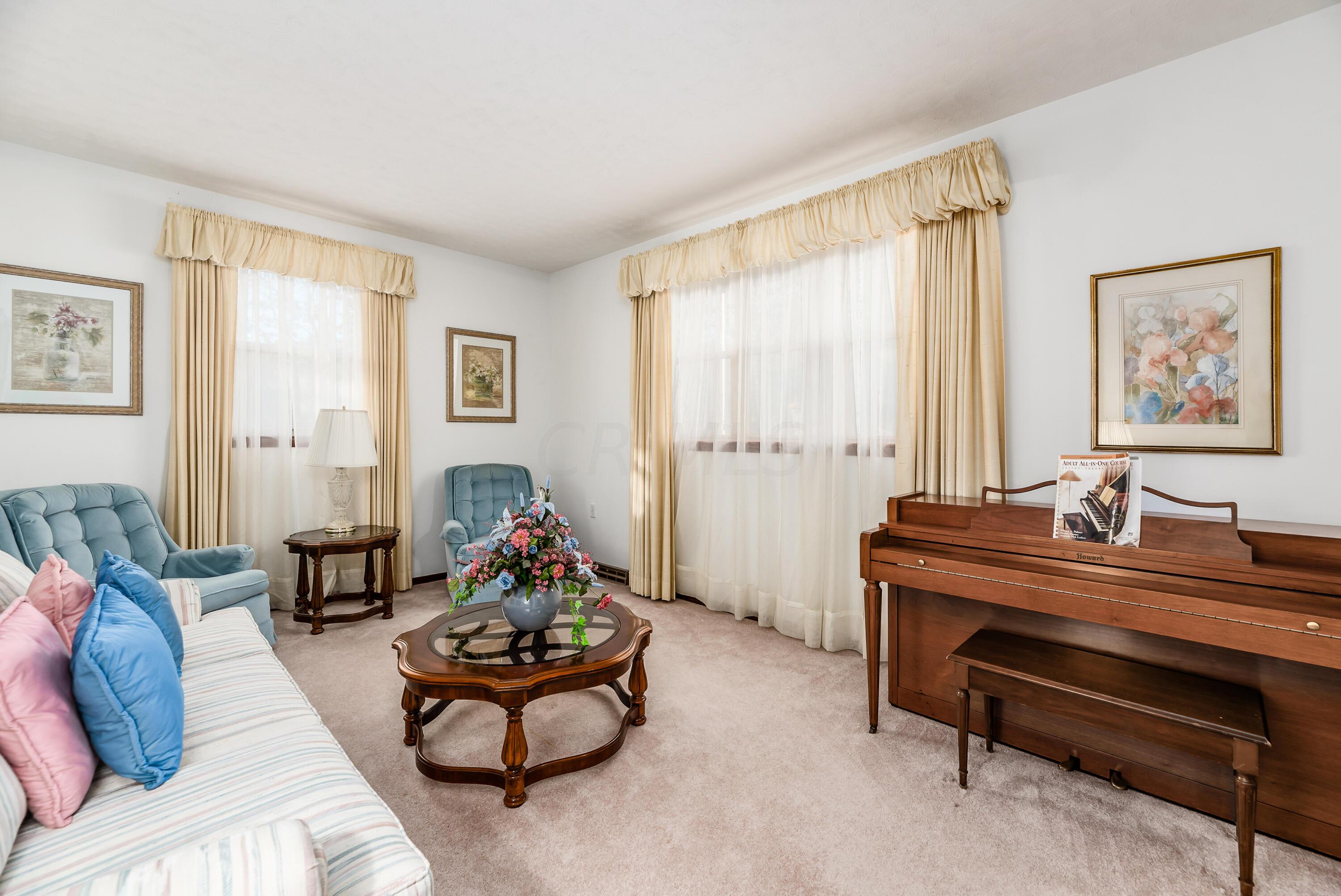 1444 Hiner Road Orient, OH 43146 - Photo 5 of 43 Gallery Image 5