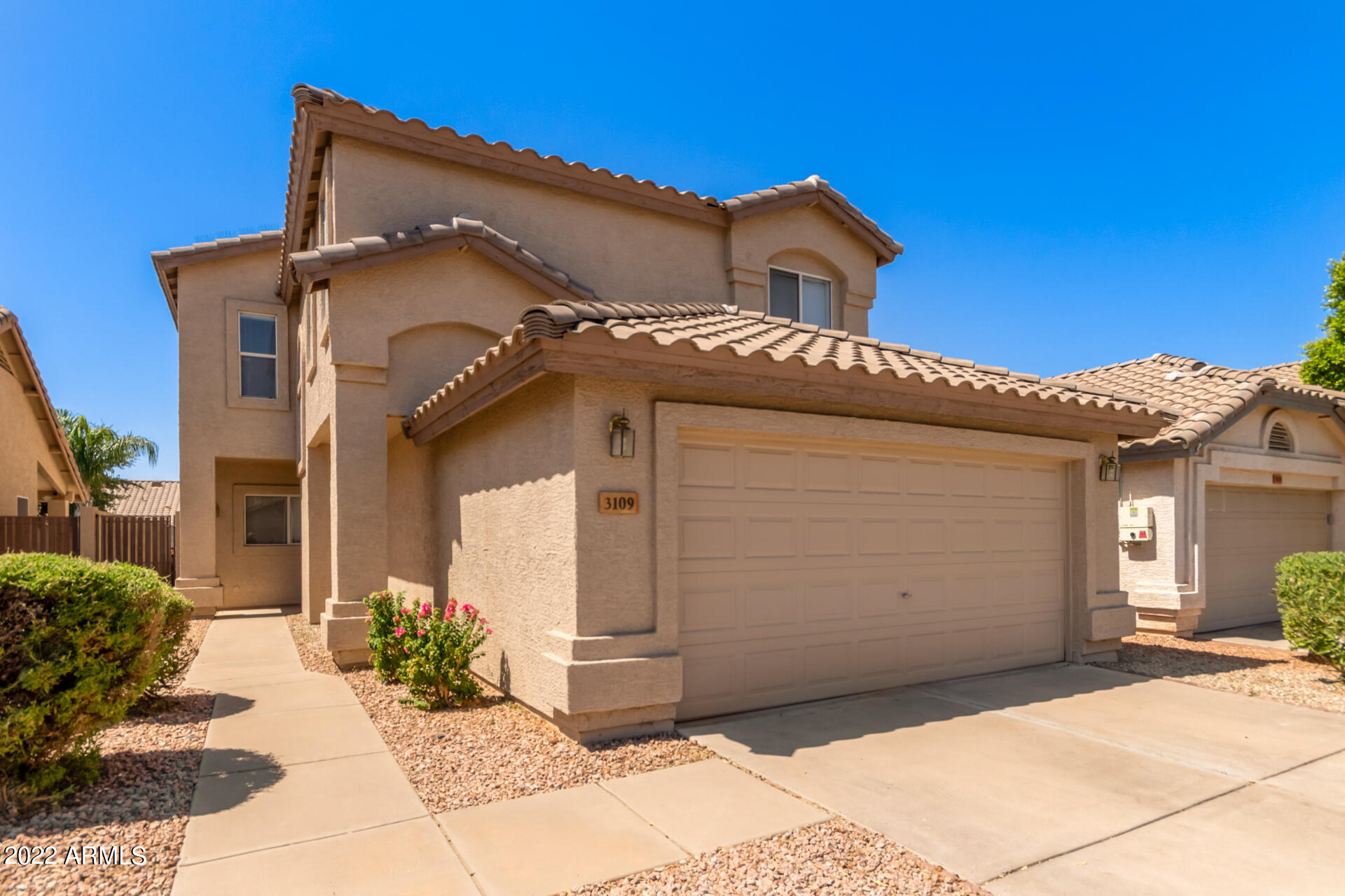 3109 East Escuda Road Phoenix, AZ 85050 - Photo 4 of 34 04 - Escuda