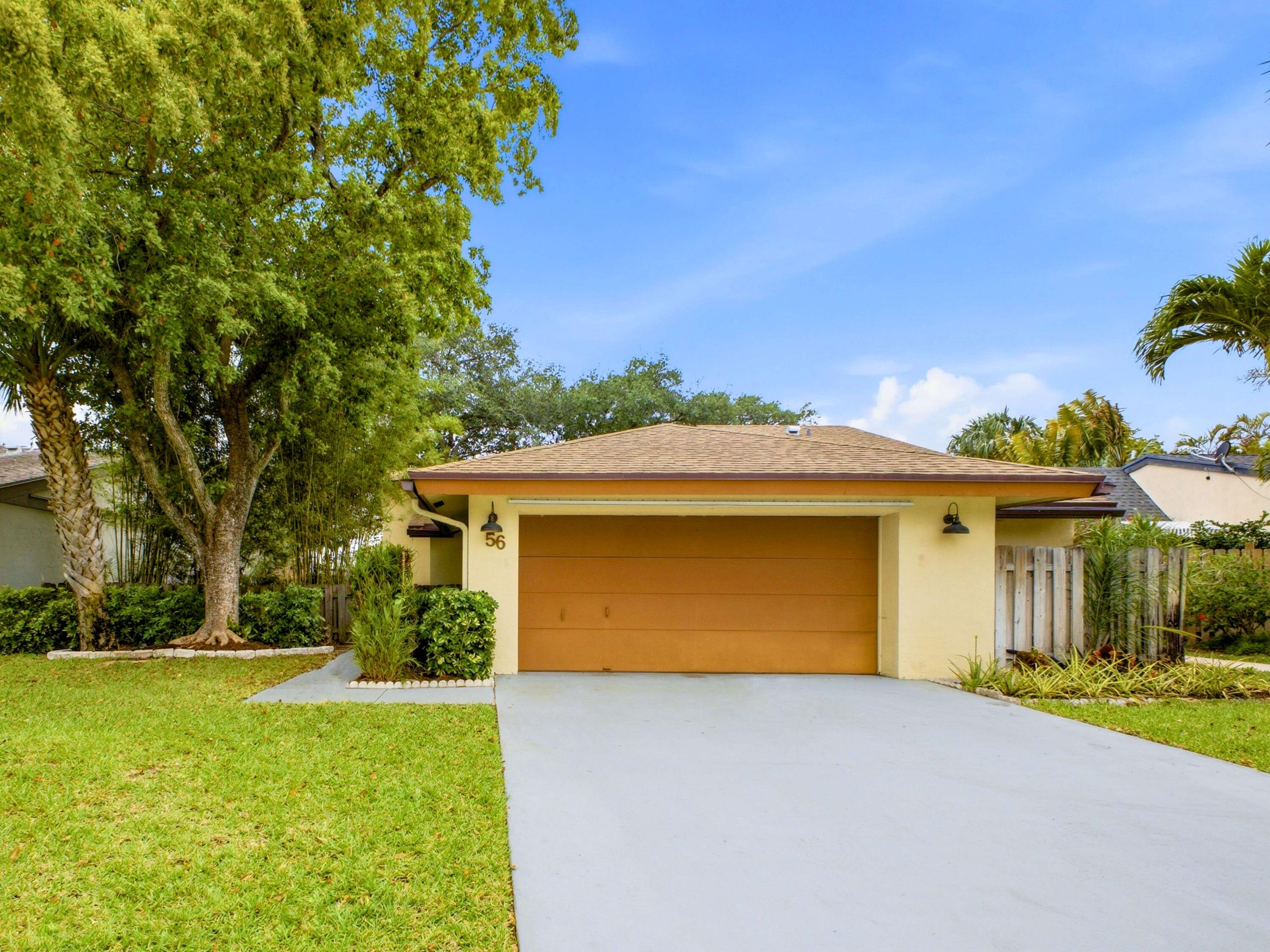 56 Baytree Circle Boynton Beach, FL 33436 - Photo 1 of 41 Front
