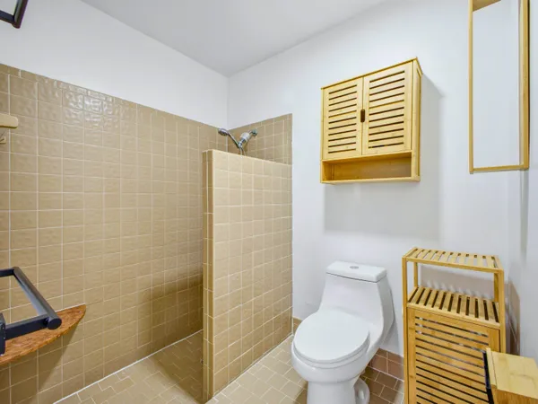 $445,000 | 56 Baytree Circle, Boynton Beach, FL 33436