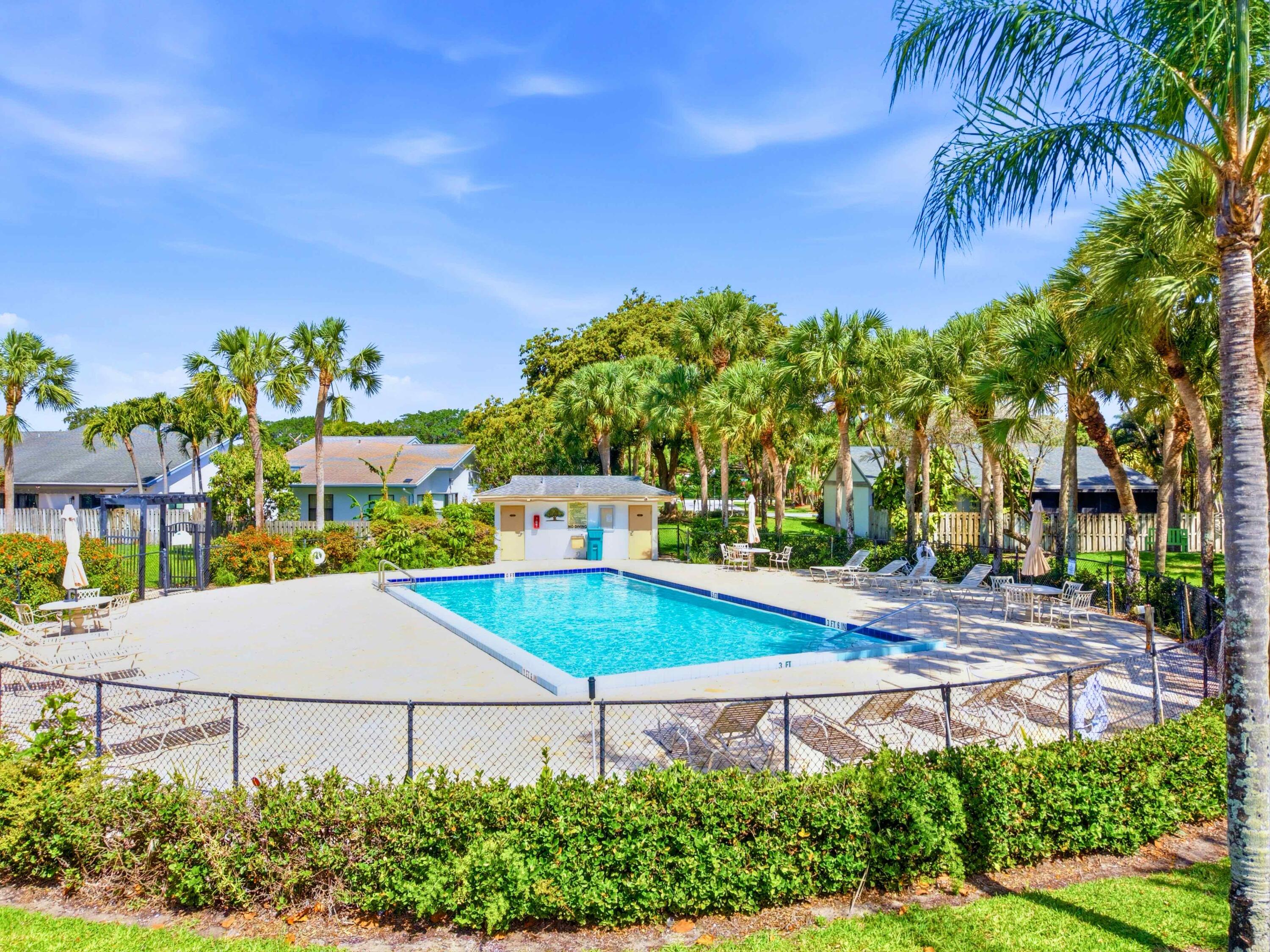 56 Baytree Circle Boynton Beach, FL 33436 - Photo 31 of 41 Community Pool