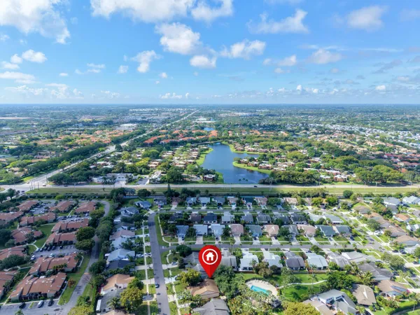 $445,000 | 56 Baytree Circle, Boynton Beach, FL 33436